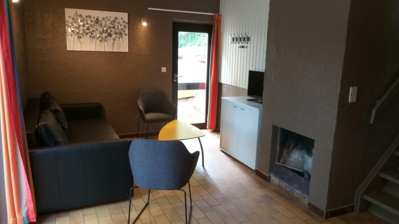 Bungalows Du Lac De Rabais Virton Exterior foto